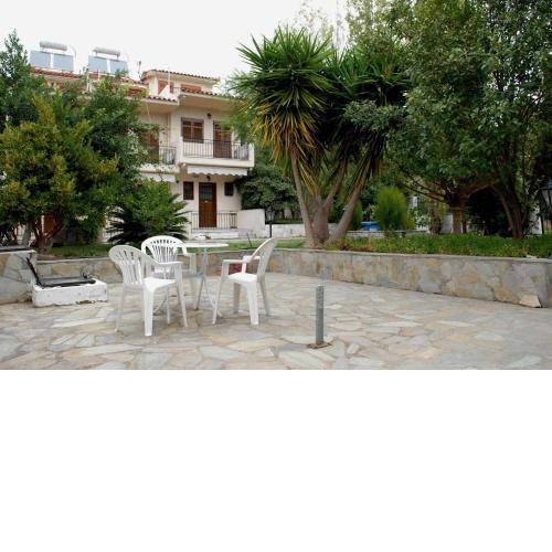 Stathopoulos Apartments