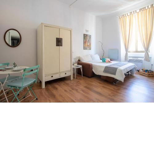 [Stazione Centrale - Loreto M2] Suite with Wi-Fi