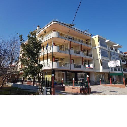 Stella Family Apartments