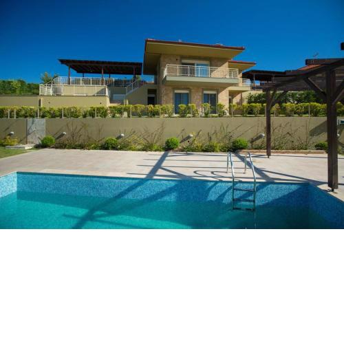 Stilianna Luxury Village