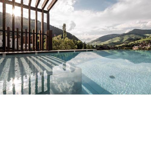 Stoa - Elegant & Romantic Guest House