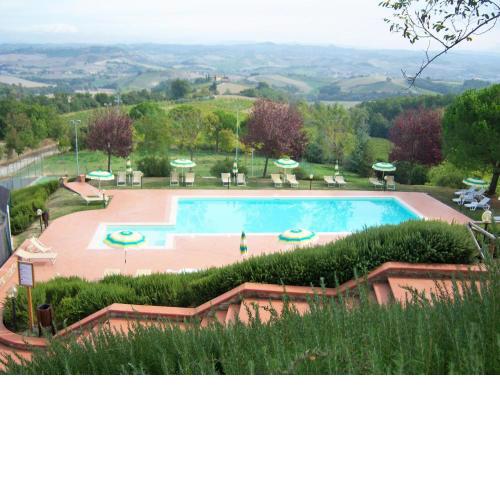Stone Farmhouse in Gambassi Terme Fi with Swimming Pool