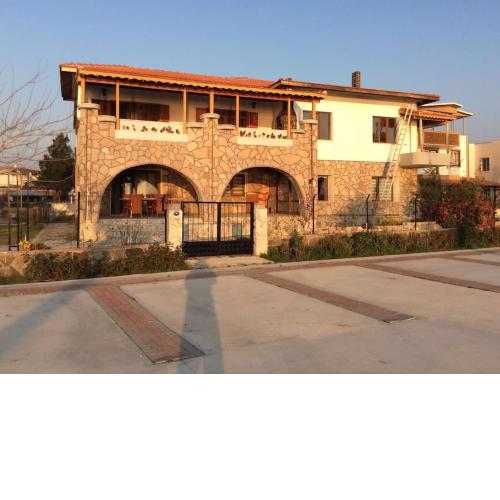 Stone House by Esen & Demir