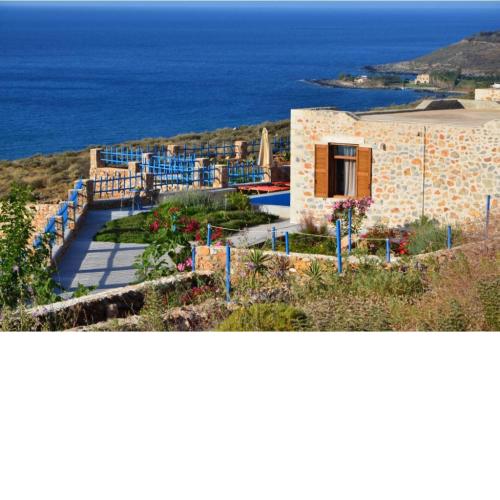 Stone Villa II in Petres