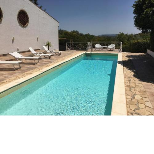 Stria House