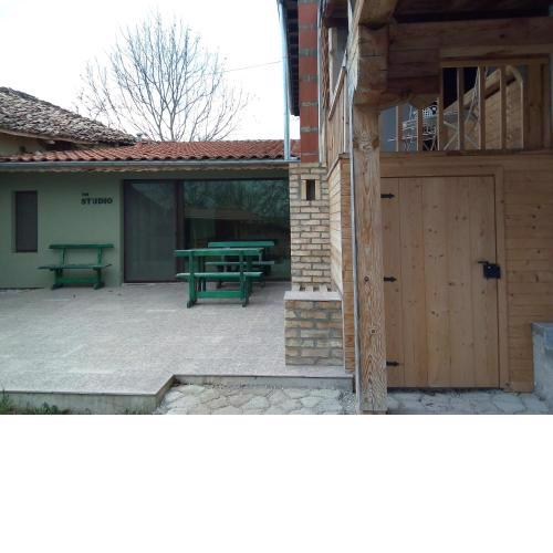 Studio Apartment in Palamartsa