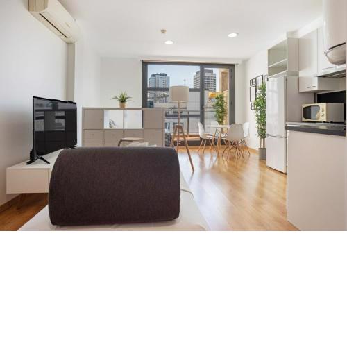 Studio Apartment with Balcony in Sanchinarro