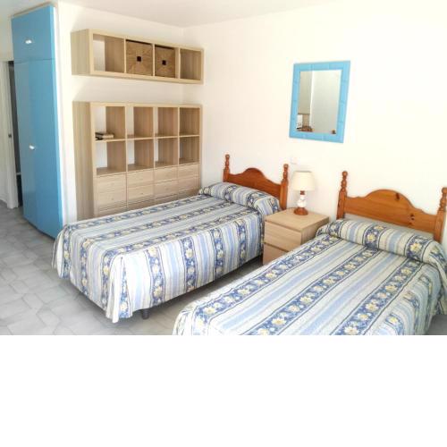 Studio at Benalmadena 500 m away from the beach with sea view shared pool and furnished balcony