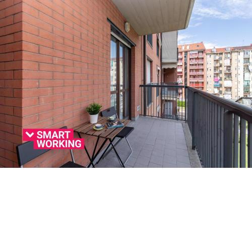 Studio con terrazzo nei pressi dell'universita'