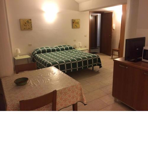 Studio double occupancy