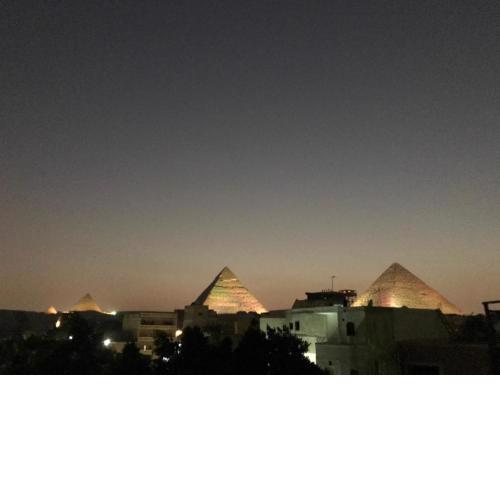 Studio Farida Pyramids View