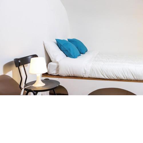 Studio flat in the historical center by Wonderful Italy