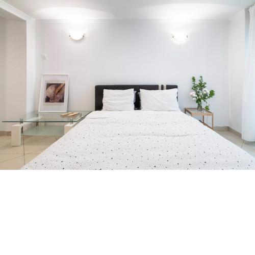 Studio in the city center, Syntagma