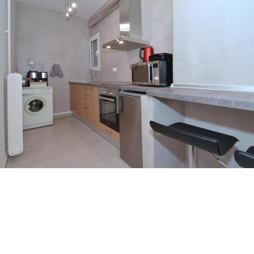 Studio in the heart of Athens, next to Metro &...