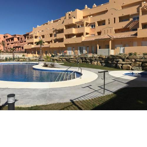 Studio "MOSAICO" WITH POOL, FIBRE OPTIC 600mb, PARKING, AIR CONDITIONER INCLUDED