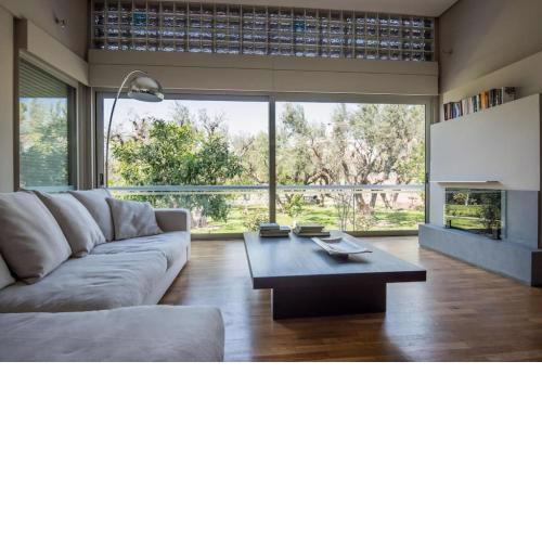 Studio Rio Unique space with garden and garage