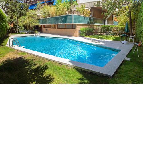 Studio with shared pool enclosed garden and wifi at Madrid