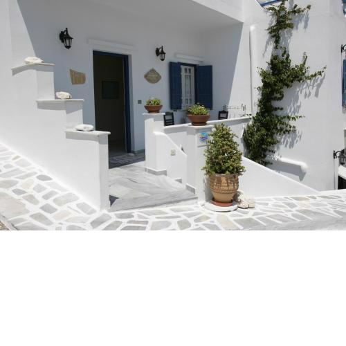 Studios Eleni I