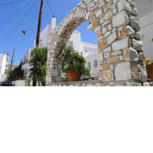 studios MARIA in naoussa paros