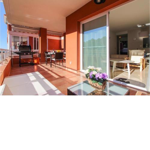 Stunning apartment in Altea with 2 Bedrooms, WiFi and Outdoor swimming pool