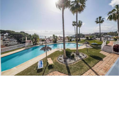 Stunning apartment in Benalmdena with Outdoor swimming pool, 2 Bedrooms and WiFi