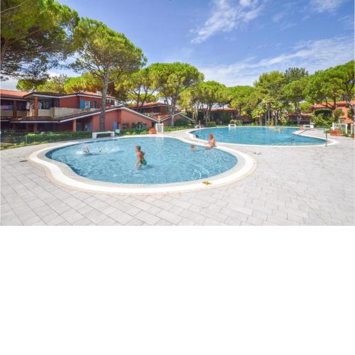 Stunning apartment in Bibione with 2 Bedrooms
