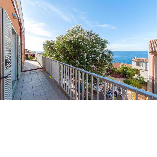 Stunning apartment in Castelsardo with 2 Bedrooms