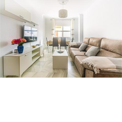 Stunning Apartment In Conil De La Frontera With Wifi And 3 Bedrooms 2