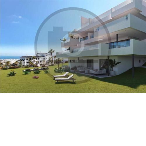 Stunning apartment in Estepona with WiFi, Outdoor swimming pool and Swimming pool