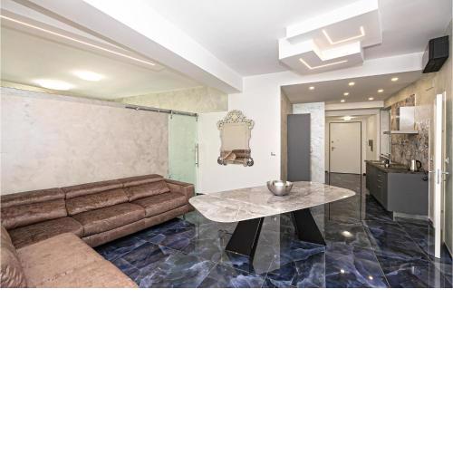 Stunning apartment in Genova with 2 Bedrooms