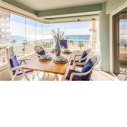 Stunning Apartment In guilas With 3 Bedrooms, Outdoor Swimming Pool And Wifi