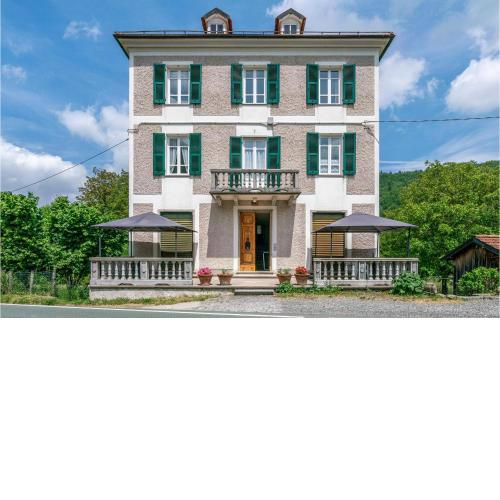 Stunning apartment in Loco di Rovegno with WiFi