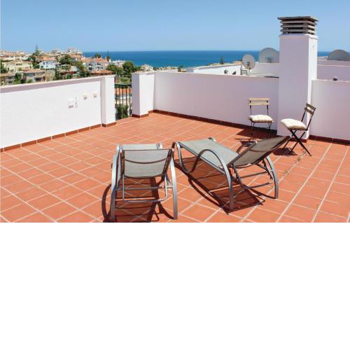 Stunning apartment in Miraflores with 3 Bedrooms, WiFi and Outdoor swimming pool
