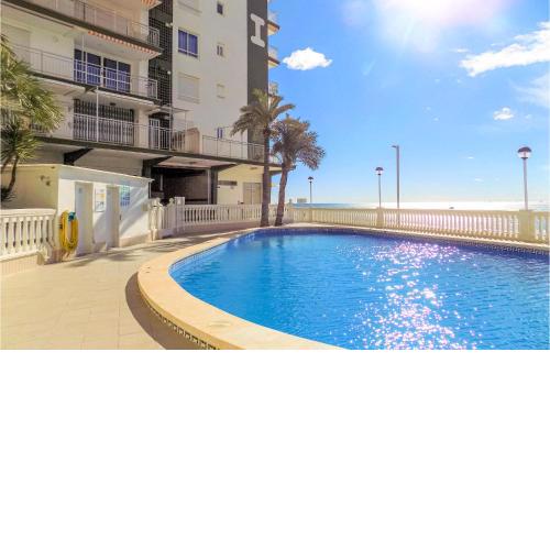 Stunning Apartment In Oropesa Del Mar With 2 Bedrooms, Outdoor Swimming Pool And Wifi