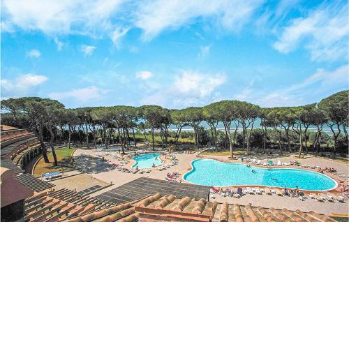 Stunning apartment in Puntone with 1 Bedrooms, WiFi and Outdoor swimming pool