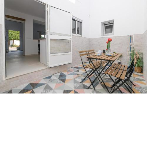 Stunning apartment in Tahivilla with WiFi and 2 Bedrooms