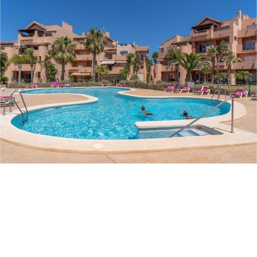 Stunning Apartment In Torre Pacheco With Wifi, Swimming Pool And 3 Bedrooms