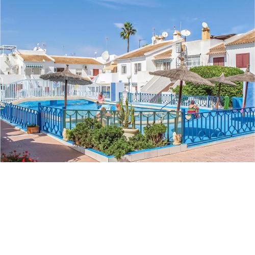 Stunning Apartment In Torrevieja With Wifi, Outdoor Swimming Pool And Swimming Pool