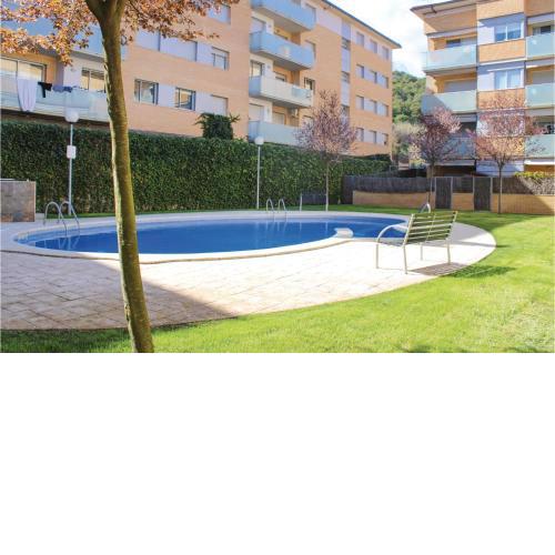 Stunning apartment in Tossa de Mar with 2 Bedrooms, WiFi and Outdoor swimming pool