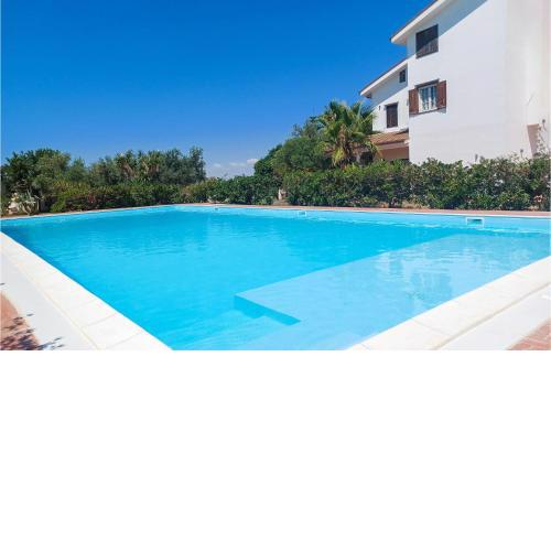 Stunning apartment in Vittoria with Outdoor swimming pool, 3 Bedrooms and WiFi
