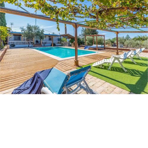 Stunning Home In Arahal With Wifi, Outdoor Swimming Pool And Swimming Pool