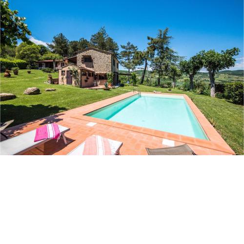 Stunning Home In Capolona With Wifi, Private Swimming Pool And Outdoor Swimming Pool