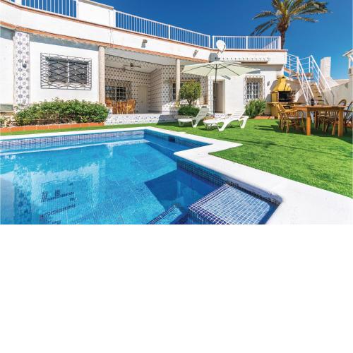Stunning Home In Cartagena With 4 Bedrooms, Wifi And Outdoor Swimming Pool