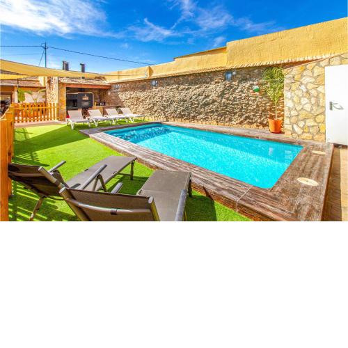 Stunning home in Cartagena with Outdoor swimming pool, Private swimming pool and 4 Bedrooms
