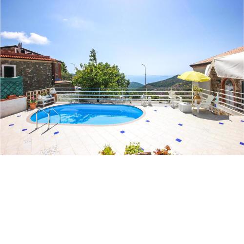 Stunning home in Casalsottano with Outdoor swimming pool, WiFi and 3 Bedrooms