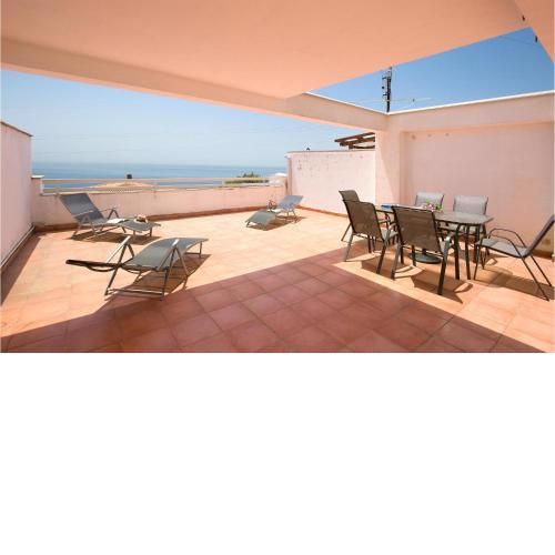 Stunning home in Cetraro with 3 Bedrooms and WiFi