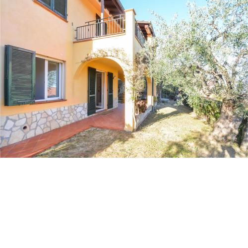 Stunning Home In Diano Calderina With 2 Bedrooms