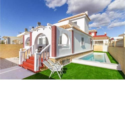 Stunning home in Jeronimo y Avileses with Outdoor swimming pool, WiFi and Swimming pool