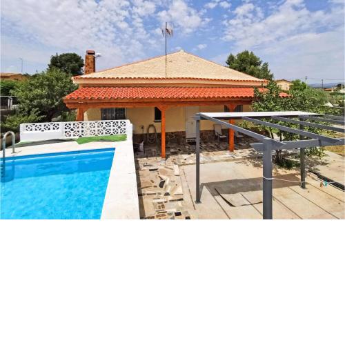 Stunning Home In Liria With Private Swimming Pool, 3 Bedrooms And Outdoor Swimming Pool