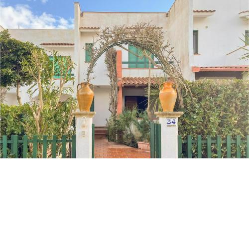 Stunning home in Manduria with WiFi and 2 Bedrooms